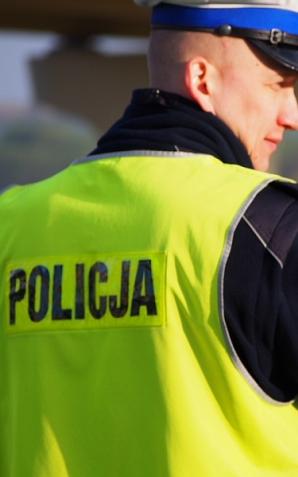 Zatrzymani po pościgu. Obcokrajowiec zajeżdżał drogę
