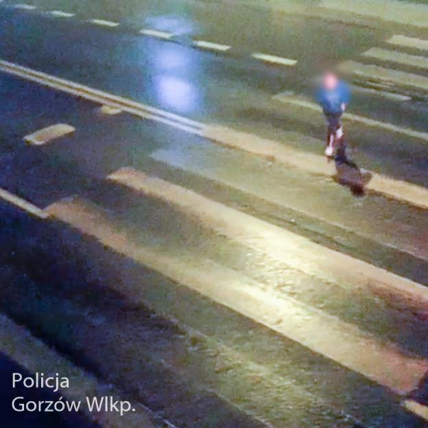 9-latek bez wiedzy rodziców wyskoczył na zakupy. Wytropili uciekiniera na monitoringu