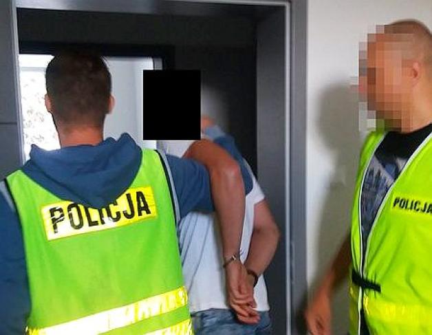 Wejherowo: Pijany 23-latek usłyszał zarzut spowodowanie śmiertelnego wypadku, w którym zginęły dwie osoby
