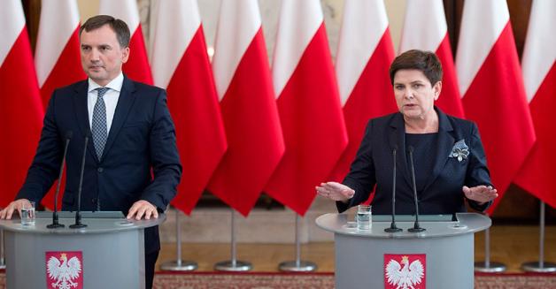 Premier Beata Szydło: Prawo ma służyć wszystkim, również najsłabszym