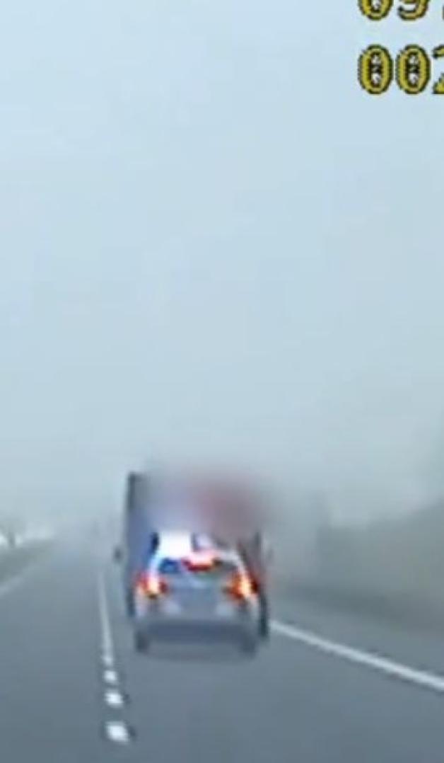 Policjanci z zespołu „Speed” zatrzymali nietrzeźwego kierowcę, który jechał przywłaszczonym mercedesem
